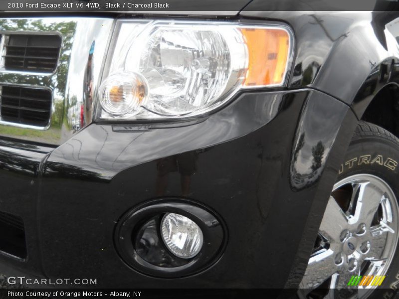 Black / Charcoal Black 2010 Ford Escape XLT V6 4WD