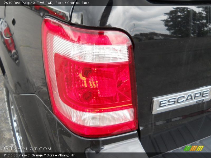 Black / Charcoal Black 2010 Ford Escape XLT V6 4WD