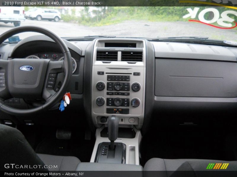 Black / Charcoal Black 2010 Ford Escape XLT V6 4WD