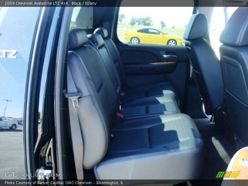 Black / Ebony 2009 Chevrolet Avalanche LTZ 4x4