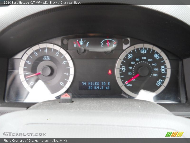 Black / Charcoal Black 2010 Ford Escape XLT V6 4WD