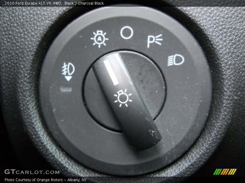 Black / Charcoal Black 2010 Ford Escape XLT V6 4WD