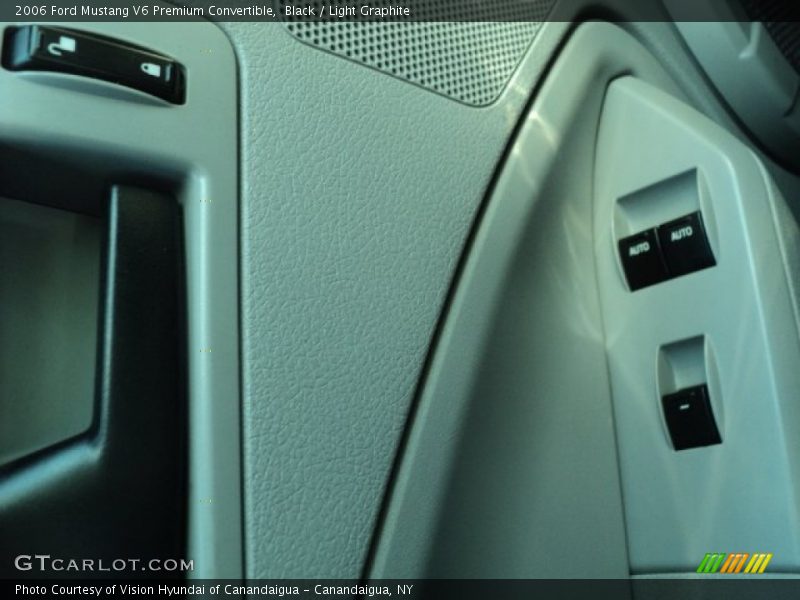 Black / Light Graphite 2006 Ford Mustang V6 Premium Convertible