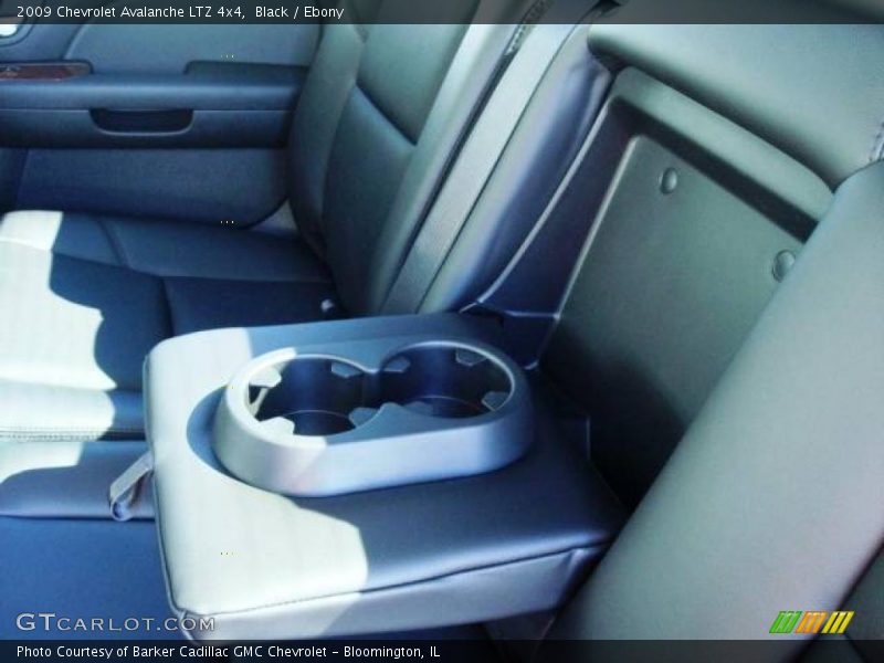 Black / Ebony 2009 Chevrolet Avalanche LTZ 4x4