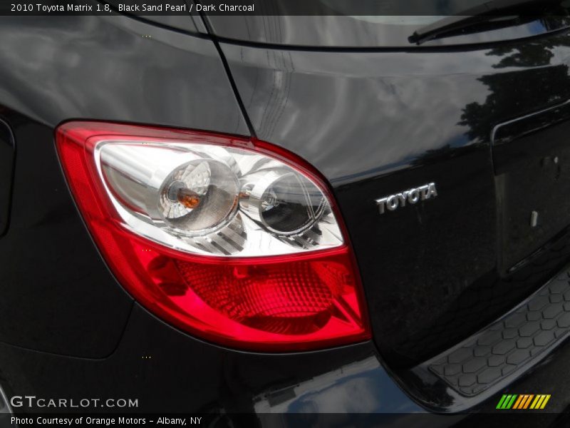 Black Sand Pearl / Dark Charcoal 2010 Toyota Matrix 1.8