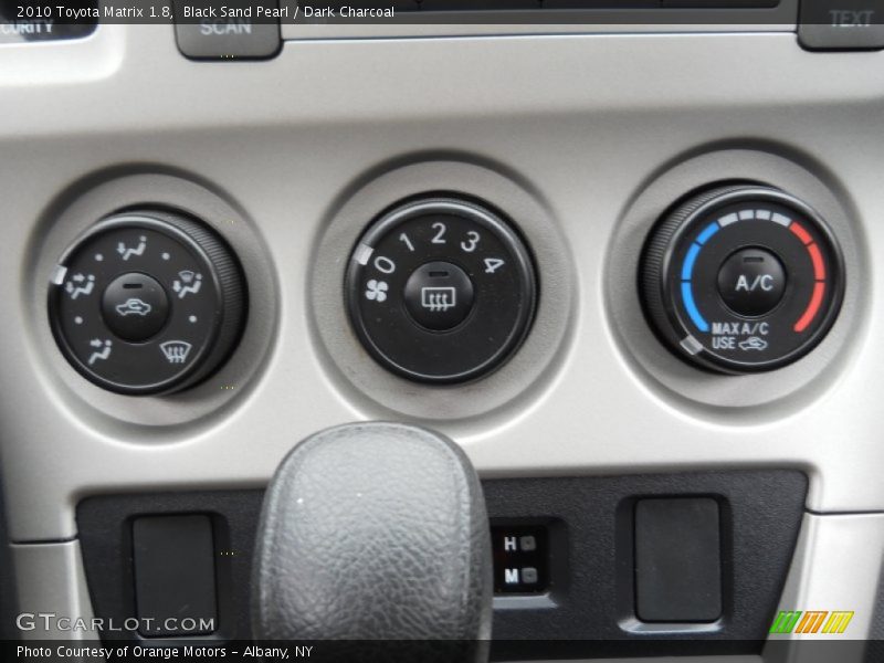 Black Sand Pearl / Dark Charcoal 2010 Toyota Matrix 1.8