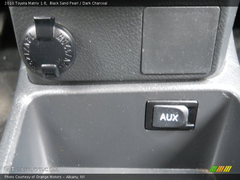 Black Sand Pearl / Dark Charcoal 2010 Toyota Matrix 1.8
