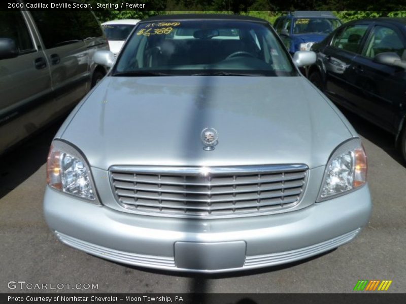 Sterling / Pewter 2000 Cadillac DeVille Sedan