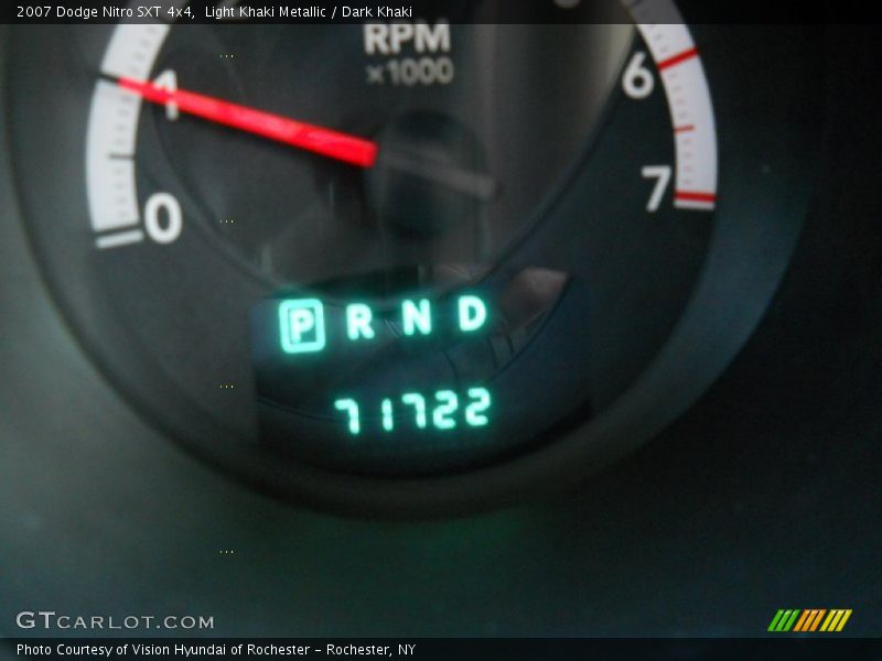 Light Khaki Metallic / Dark Khaki 2007 Dodge Nitro SXT 4x4