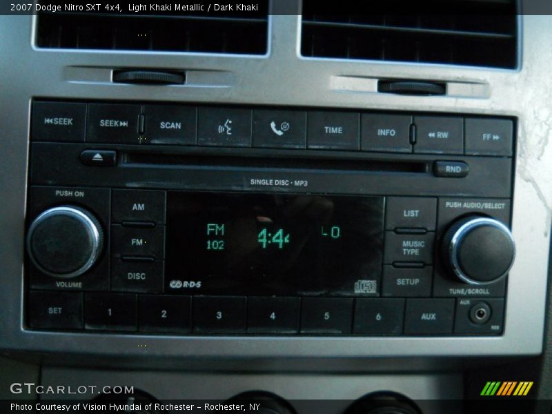 Light Khaki Metallic / Dark Khaki 2007 Dodge Nitro SXT 4x4