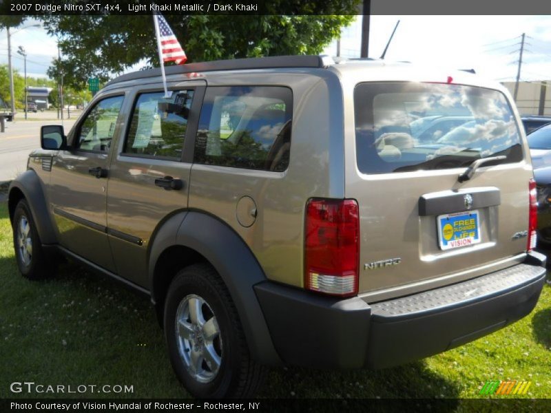 Light Khaki Metallic / Dark Khaki 2007 Dodge Nitro SXT 4x4