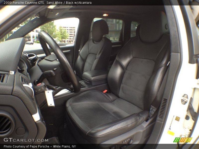 Sand White / Black w/Alcantara 2009 Porsche Cayenne GTS