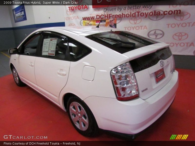 Super White / Dark Gray 2009 Toyota Prius Hybrid