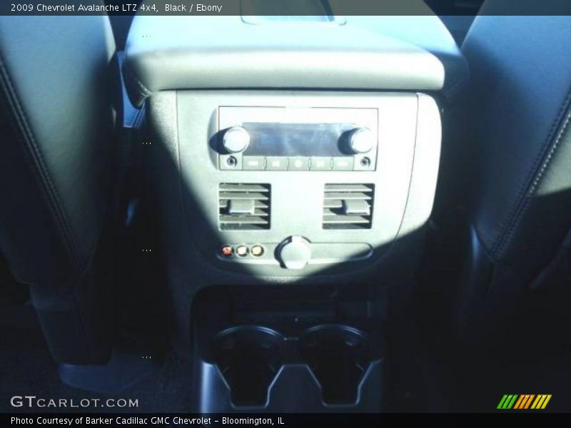 Black / Ebony 2009 Chevrolet Avalanche LTZ 4x4