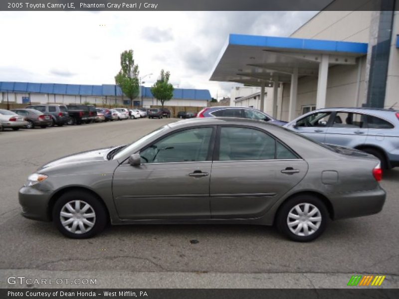 Phantom Gray Pearl / Gray 2005 Toyota Camry LE