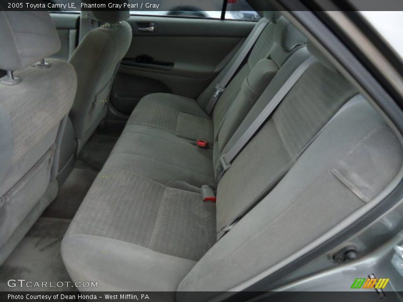 Phantom Gray Pearl / Gray 2005 Toyota Camry LE