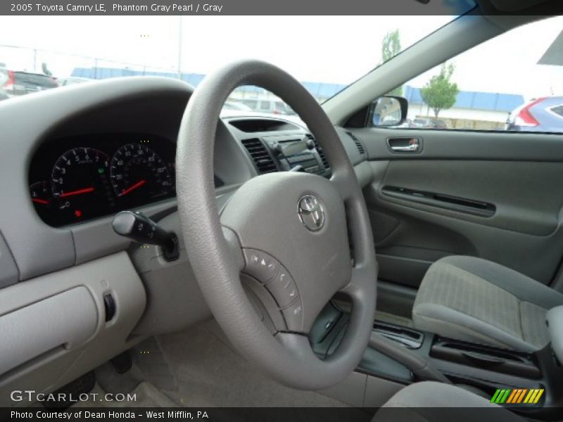 Phantom Gray Pearl / Gray 2005 Toyota Camry LE