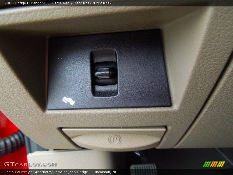 Flame Red / Dark Khaki/Light Khaki 2006 Dodge Durango SLT