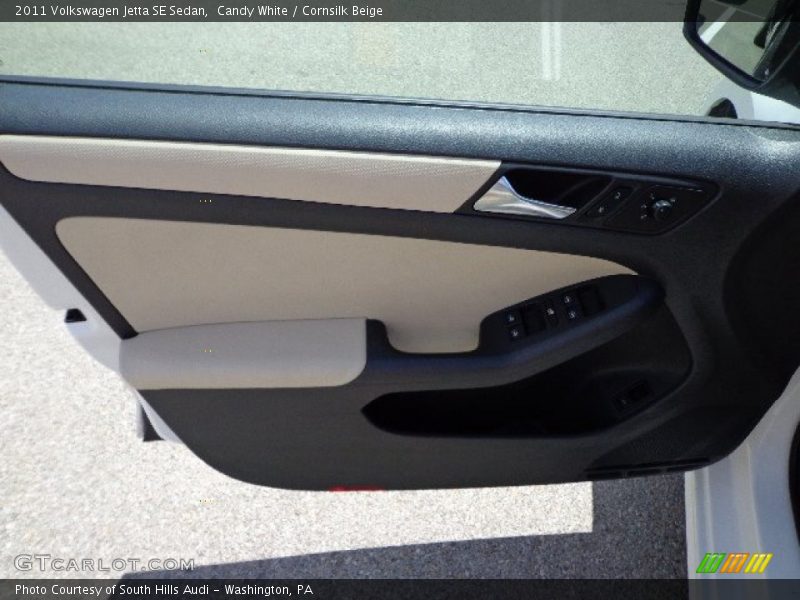Candy White / Cornsilk Beige 2011 Volkswagen Jetta SE Sedan