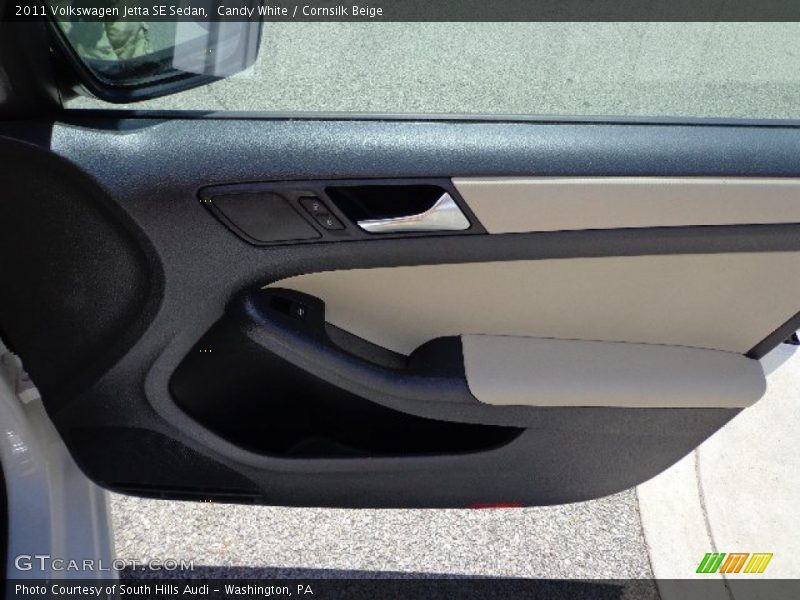 Candy White / Cornsilk Beige 2011 Volkswagen Jetta SE Sedan