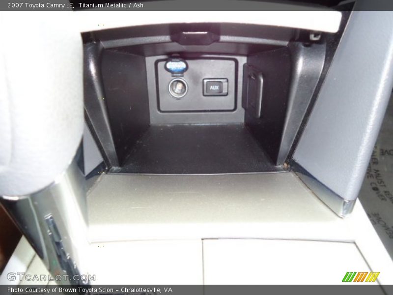 Titanium Metallic / Ash 2007 Toyota Camry LE