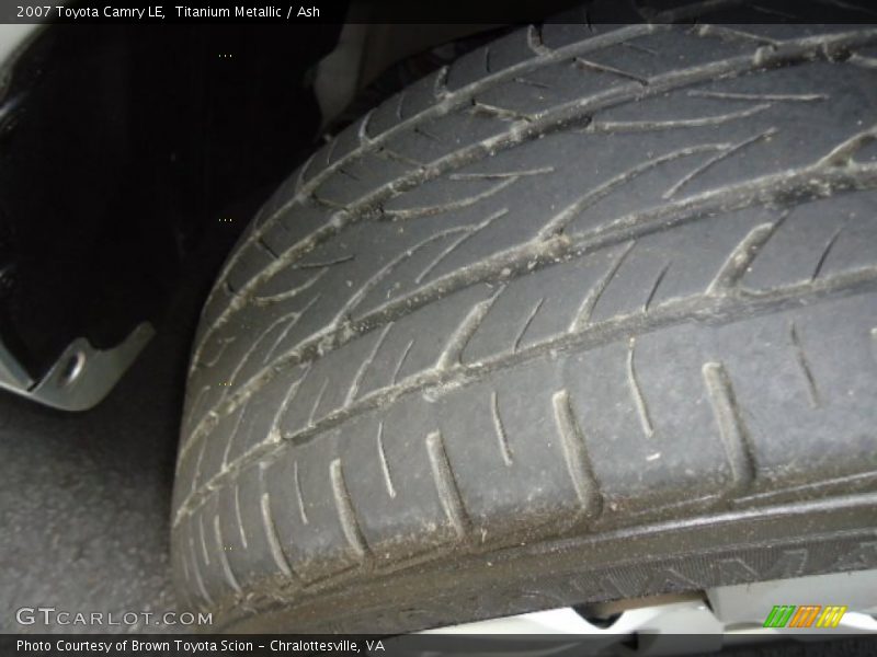 Titanium Metallic / Ash 2007 Toyota Camry LE
