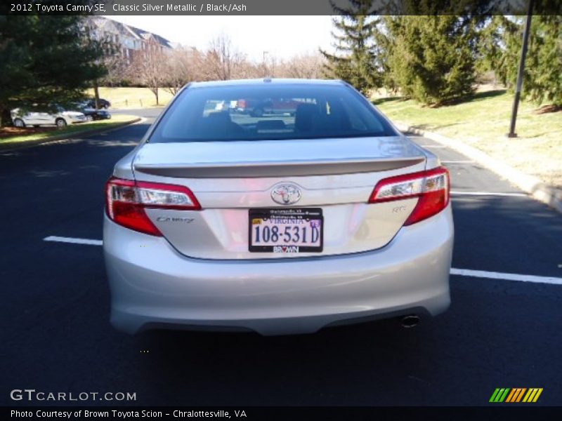 Classic Silver Metallic / Black/Ash 2012 Toyota Camry SE