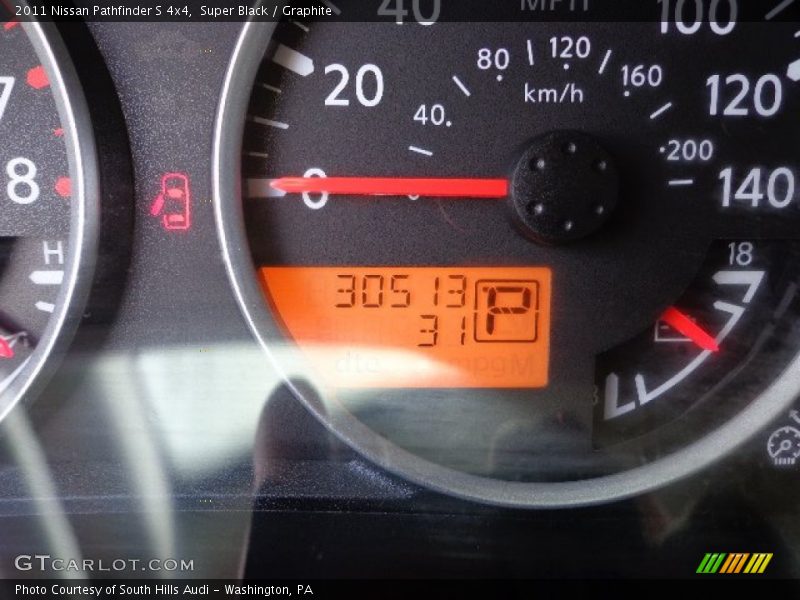 Super Black / Graphite 2011 Nissan Pathfinder S 4x4