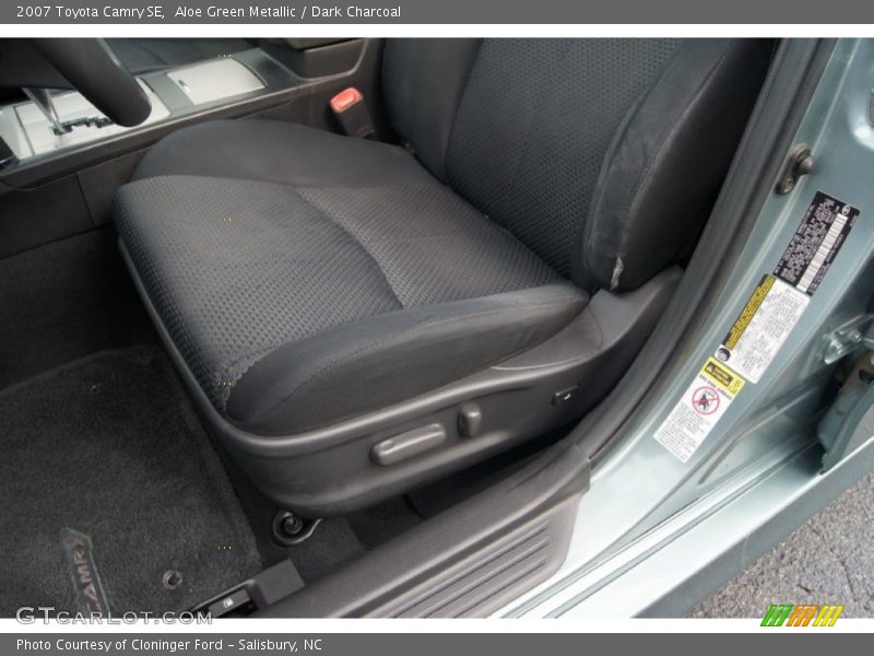 Aloe Green Metallic / Dark Charcoal 2007 Toyota Camry SE