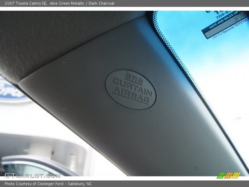 Aloe Green Metallic / Dark Charcoal 2007 Toyota Camry SE