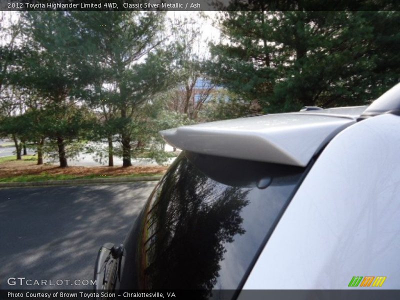 Classic Silver Metallic / Ash 2012 Toyota Highlander Limited 4WD