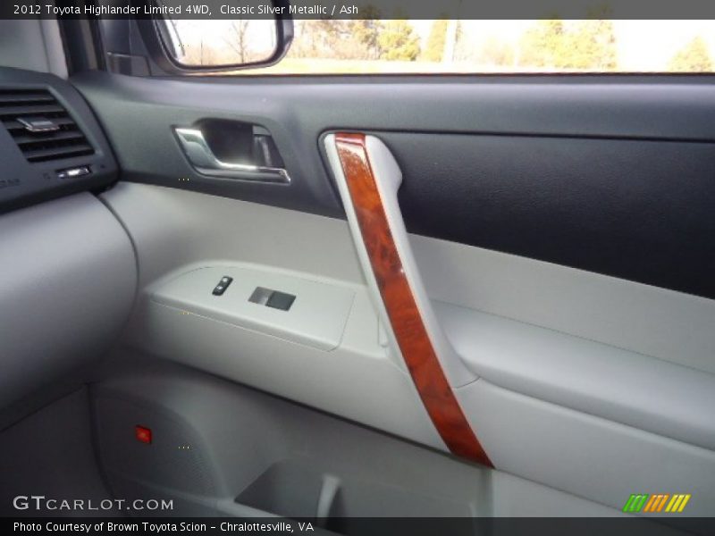Classic Silver Metallic / Ash 2012 Toyota Highlander Limited 4WD