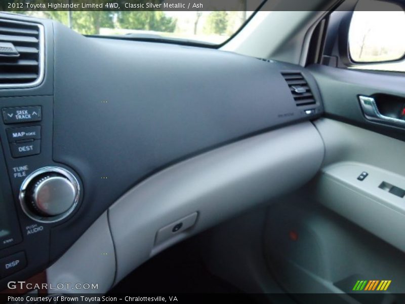 Classic Silver Metallic / Ash 2012 Toyota Highlander Limited 4WD