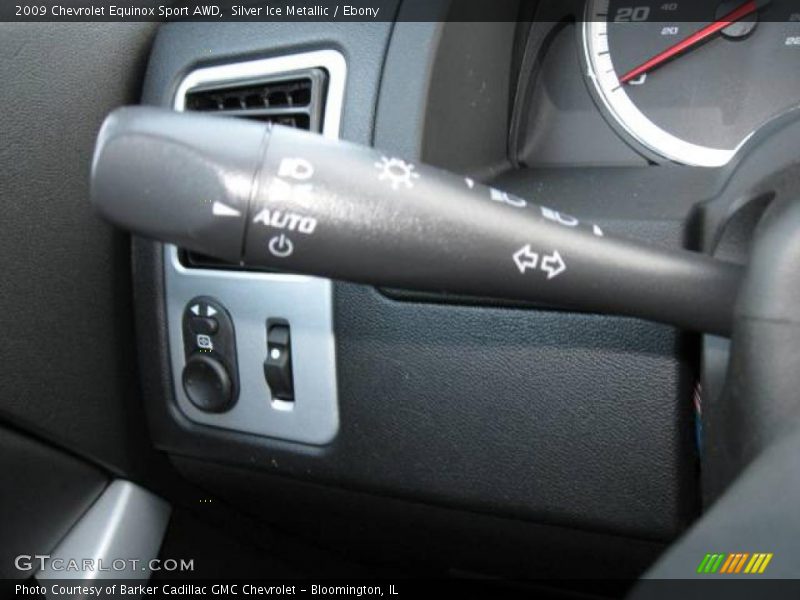 Silver Ice Metallic / Ebony 2009 Chevrolet Equinox Sport AWD