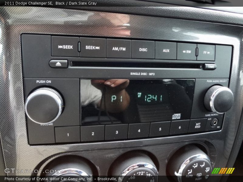 Black / Dark Slate Gray 2011 Dodge Challenger SE