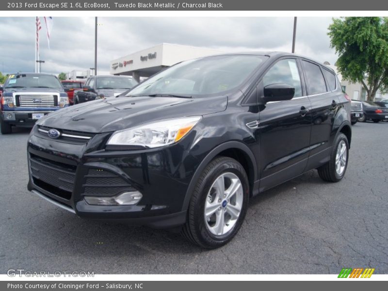 Tuxedo Black Metallic / Charcoal Black 2013 Ford Escape SE 1.6L EcoBoost