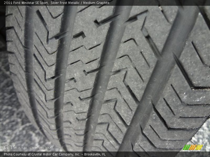 Silver Frost Metallic / Medium Graphite 2001 Ford Windstar SE Sport
