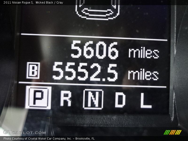 Wicked Black / Gray 2011 Nissan Rogue S