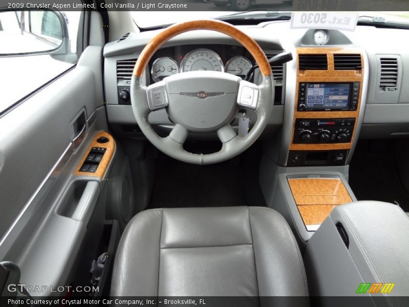 Cool Vanilla / Light Graystone 2009 Chrysler Aspen Limited