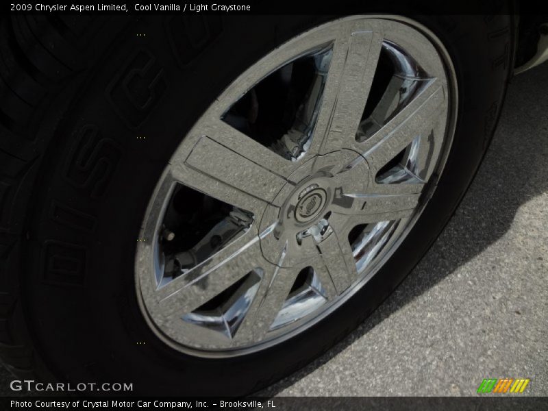 Cool Vanilla / Light Graystone 2009 Chrysler Aspen Limited