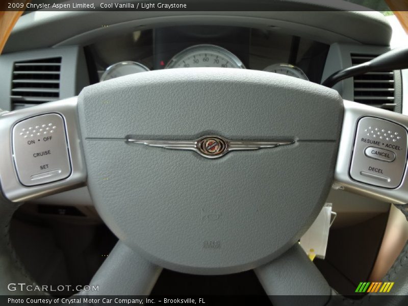 Cool Vanilla / Light Graystone 2009 Chrysler Aspen Limited