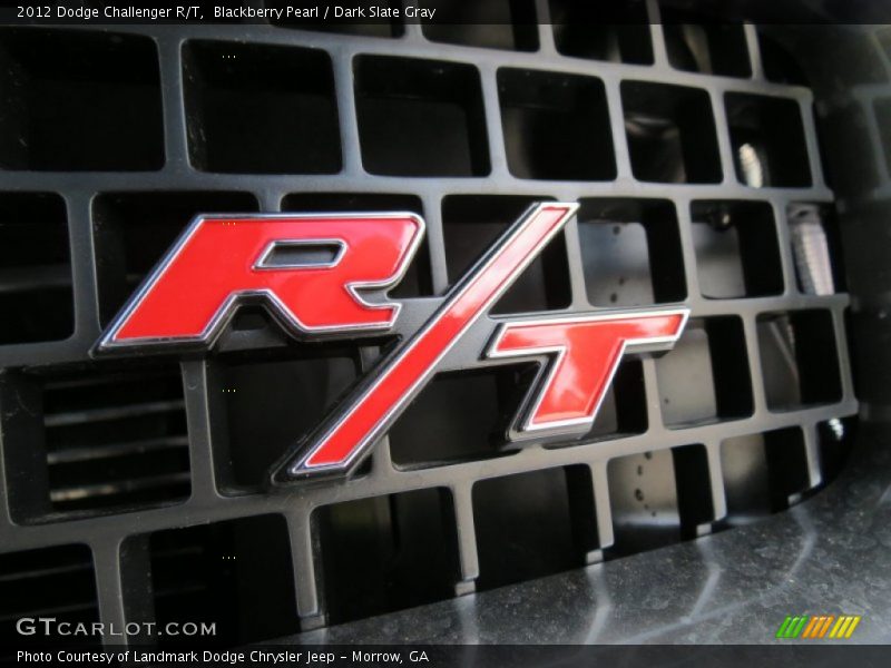 Blackberry Pearl / Dark Slate Gray 2012 Dodge Challenger R/T