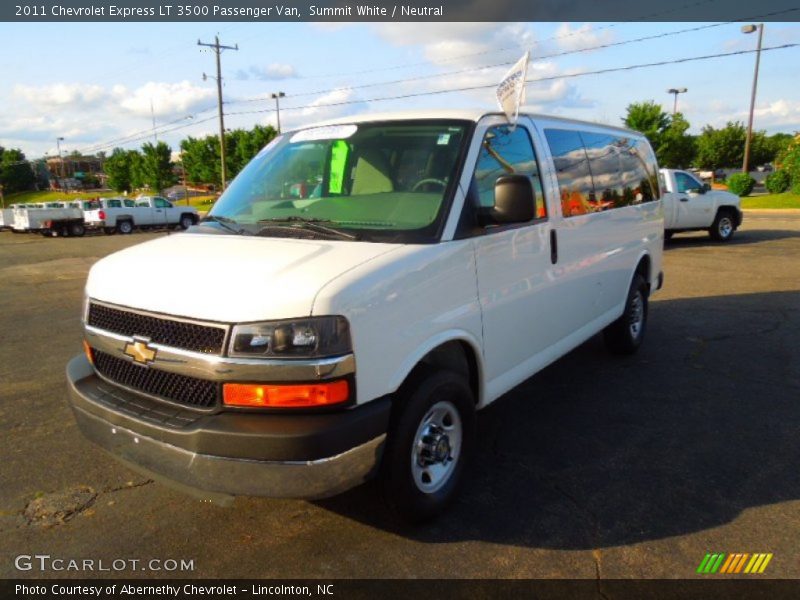 Summit White / Neutral 2011 Chevrolet Express LT 3500 Passenger Van