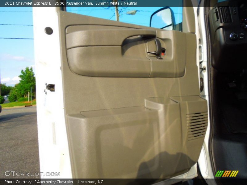 Summit White / Neutral 2011 Chevrolet Express LT 3500 Passenger Van