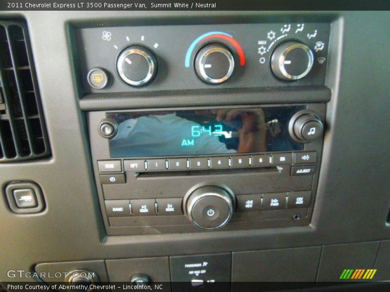 Summit White / Neutral 2011 Chevrolet Express LT 3500 Passenger Van