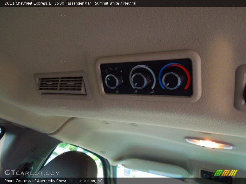 Summit White / Neutral 2011 Chevrolet Express LT 3500 Passenger Van