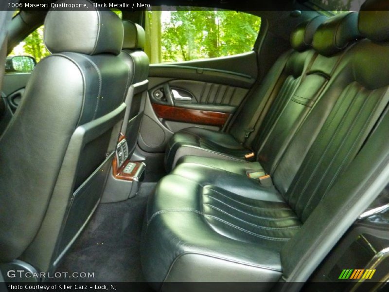 Black Metallic / Nero 2006 Maserati Quattroporte