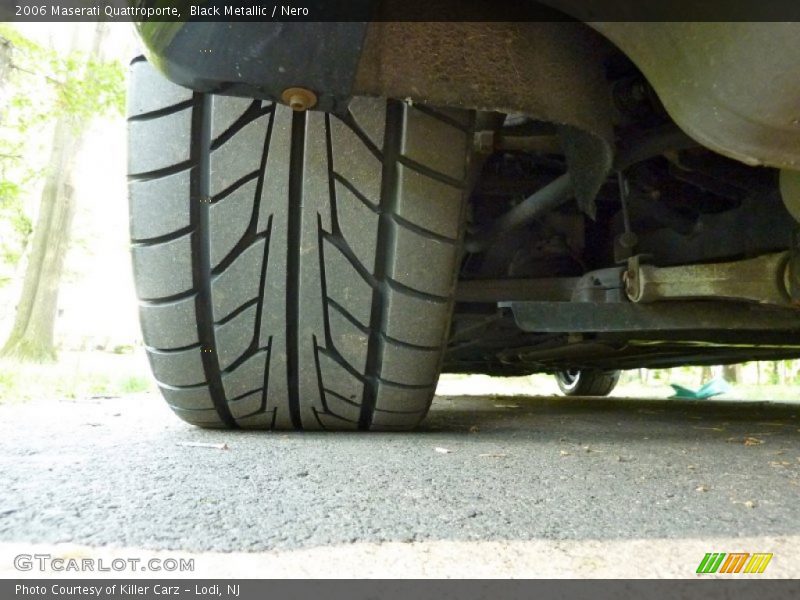 Black Metallic / Nero 2006 Maserati Quattroporte