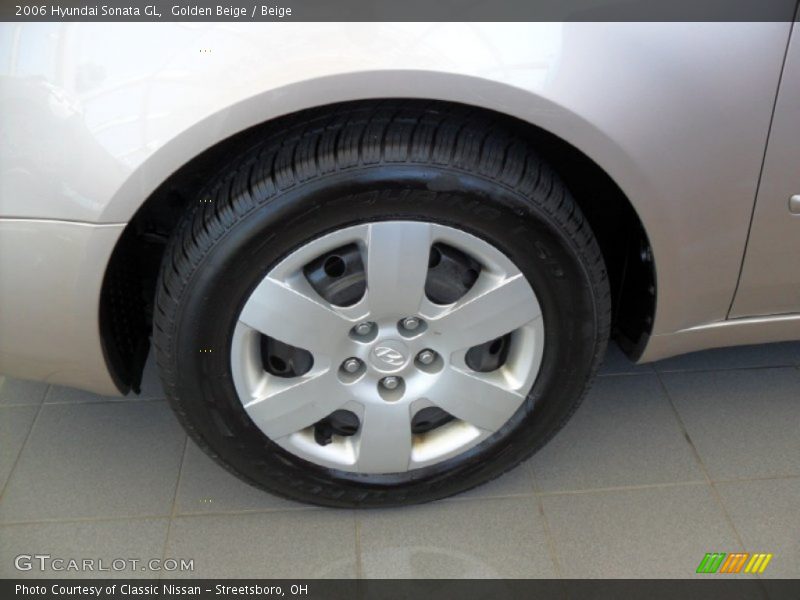 Golden Beige / Beige 2006 Hyundai Sonata GL