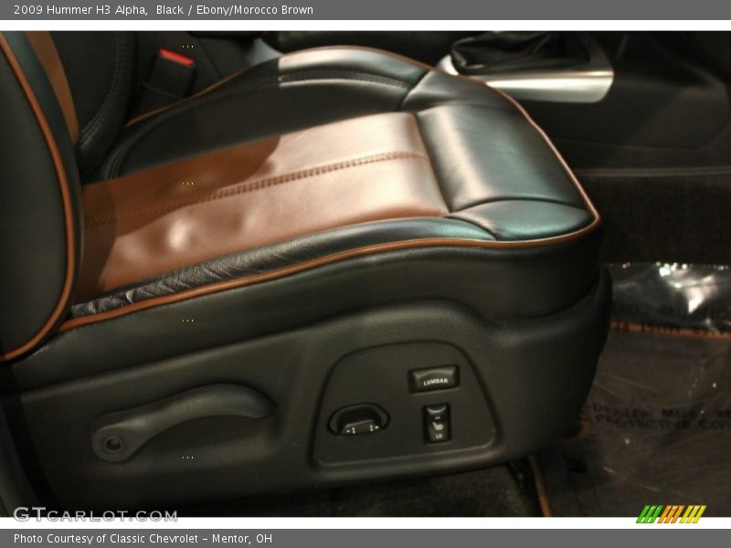 Front Seat of 2009 H3 Alpha